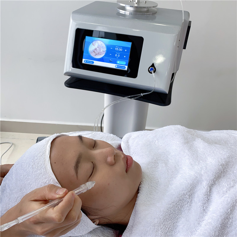 Ligne 0.5mm, machine de Jet Peel Machine With Triple de soins de la peau de traitement d'acné